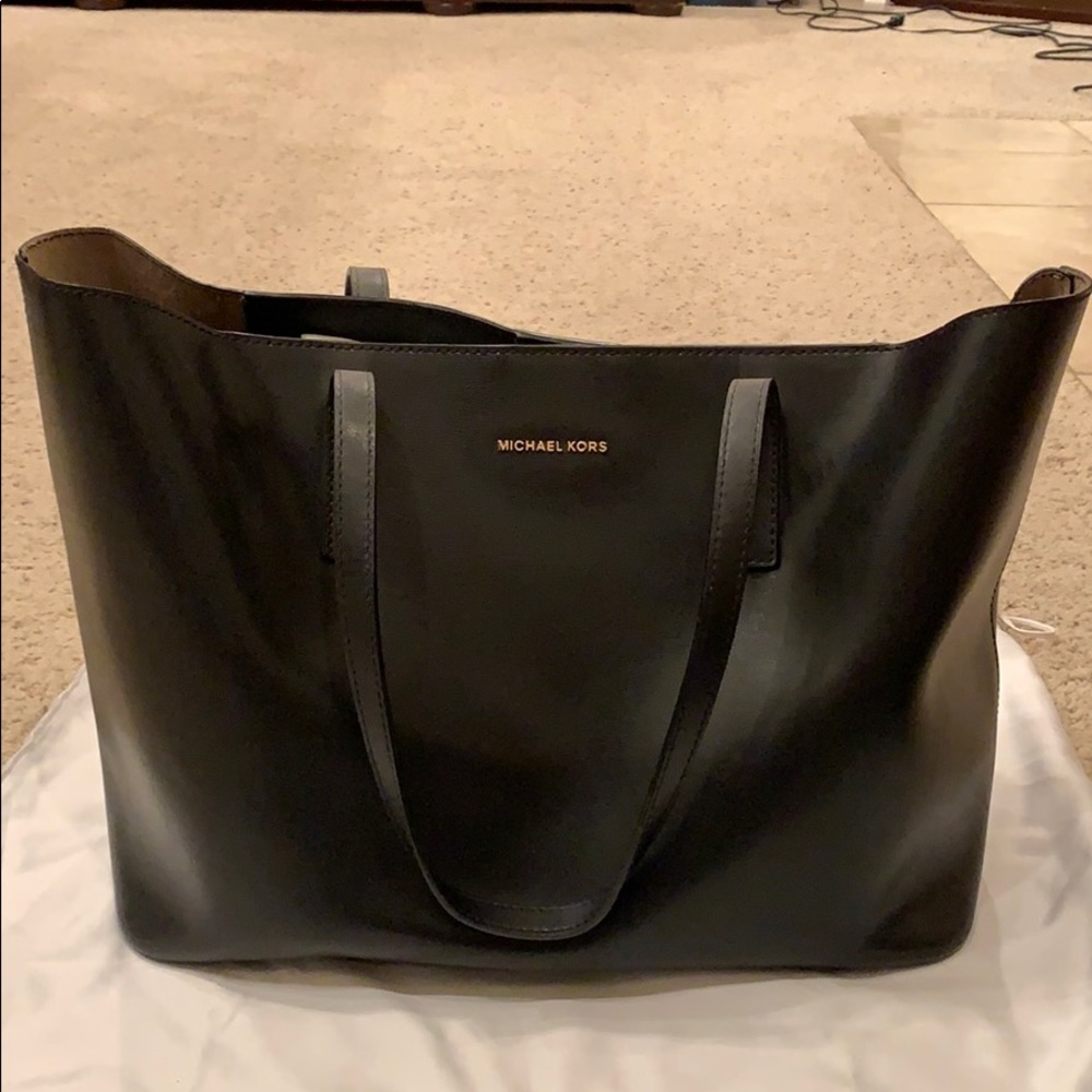 Michael Kors Tote
